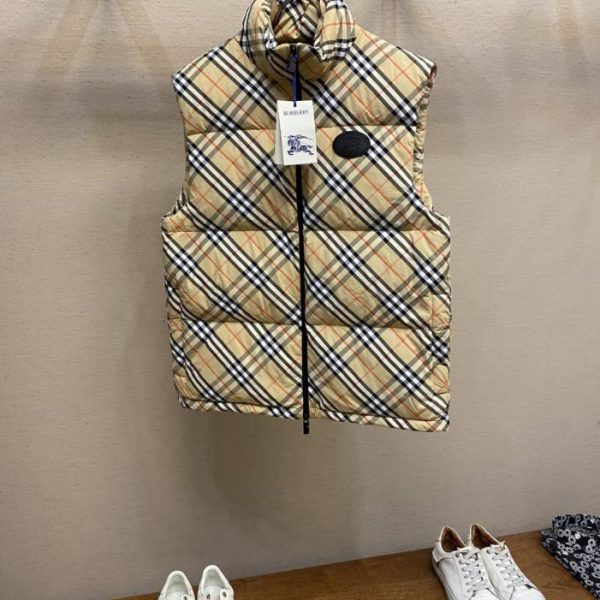 designer,replica,clothing,fake,1:1,lv,luxury,high quality Burberry twill-patterned down vest (CC3E3)