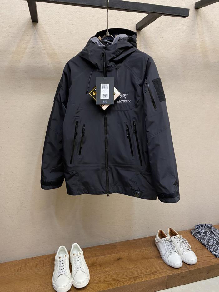 designer,replica,clothing,fake,1:1,lv,luxury,high quality ARC’TERYX Couple’s Windproof Hooded Warm Outdoor Down Jacket (CLSIT) designer,replica,clothing,fake,1:1,lv,luxury,high quality ARC’TERYX Couple’s Windproof Hooded Warm Outdoor Down Jacket (CLSIT)