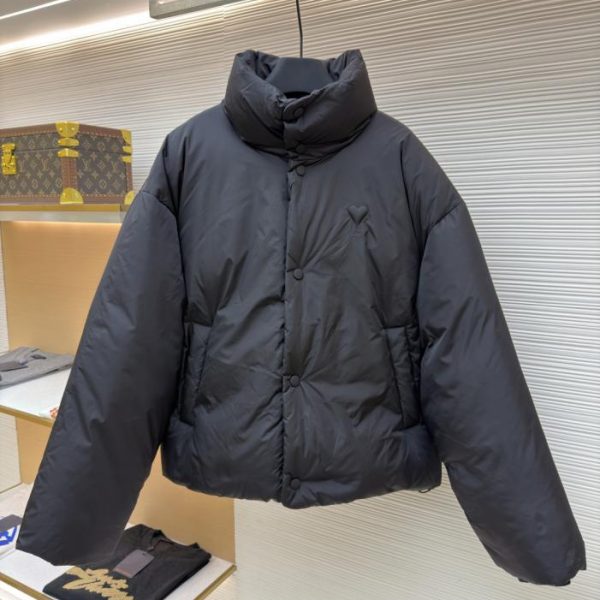 designer,replica,clothing,fake,1:1,lv,luxury,high quality Ami Paris Heart-Panel Embroidered Down Long-Sleeve Padded Sleeve (9JN9G)