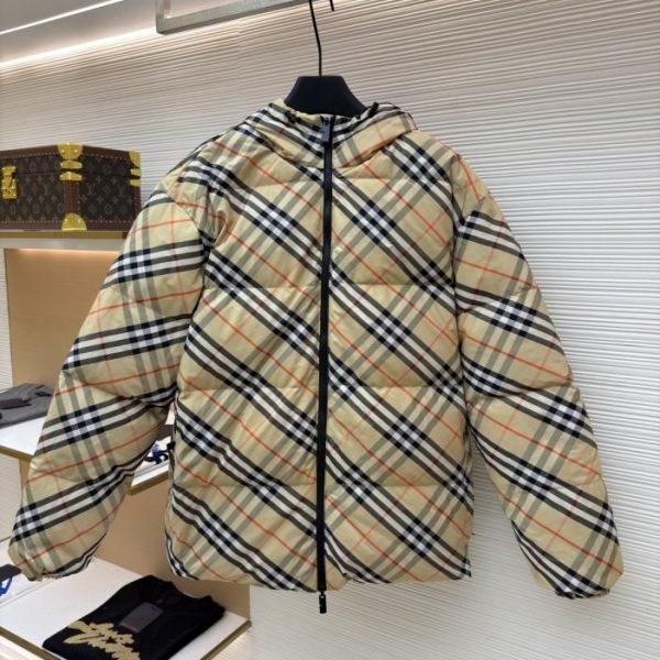 designer,replica,clothing,fake,1:1,lv,luxury,high quality Burberry Reversible Twill Hooded Down Jacket (LNLQ4)