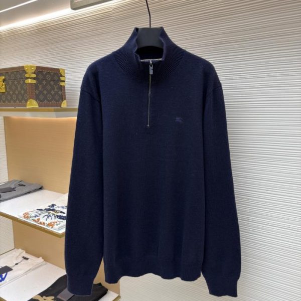 designer,replica,clothing,fake,1:1,lv,luxury,high quality Burberry Embroidered Half-Zip Turtleneck Knit Sweater (YGEUG)