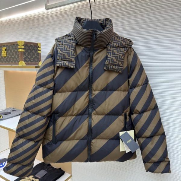 designer,replica,clothing,fake,1:1,lv,luxury,high quality Fendi Reversible Hooded Down Jacket (7HLCE)
