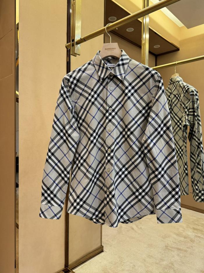 designer,replica,clothing,fake,1:1,lv,luxury,high quality Burberry Stamp Long-Sleeve Shirt, Tag Appliqué Check Cotton Poplin Long-Sleeve Shirt (3K3MW)