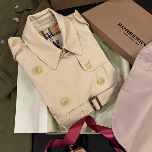 designer,replica,clothing,fake,1:1,lv,luxury,high quality BURBERRY New Westminster Fit – Long Heritage Trench Women’s Long Trench Coat in Honey (GLBTO)
