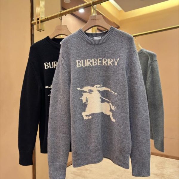 designer,replica,clothing,fake,1:1,lv,luxury,high quality Burberry Equestrian Logo Wool and Cashmere Blend Knit Sweater (61C0Y)