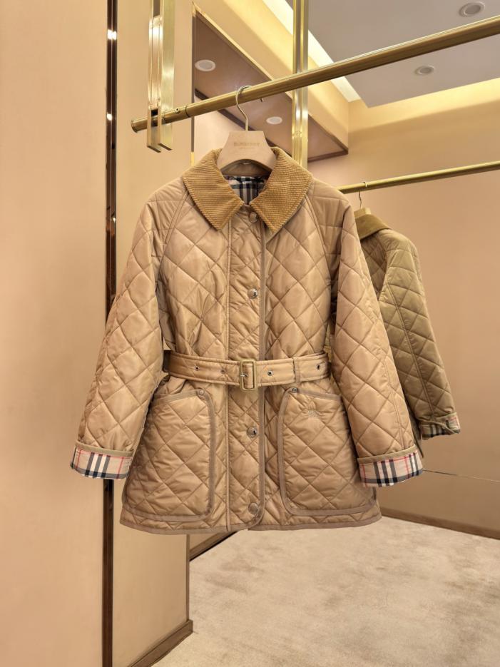 designer,replica,clothing,fake,1:1,lv,luxury,high quality Burberry Heritage Beige Horse Riding Belt Diamond Quilted Nylon Coat (H2NC9) designer,replica,clothing,fake,1:1,lv,luxury,high quality Burberry Heritage Beige Horse Riding Belt Diamond Quilted Nylon Coat (H2NC9)