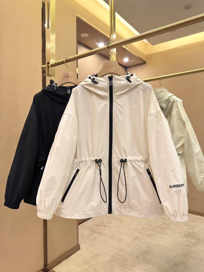 designer,replica,clothing,fake,1:1,lv,luxury,high quality Burberry Off-White Nylon Drawstring Lightweight Jacket with Micro-logo (M24K3) designer,replica,clothing,fake,1:1,lv,luxury,high quality Burberry Off-White Nylon Drawstring Lightweight Jacket with Micro-logo (M24K3)