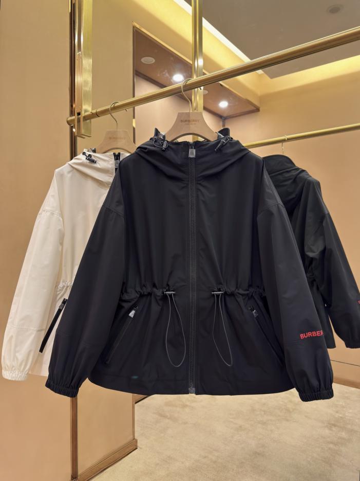designer,replica,clothing,fake,1:1,lv,luxury,high quality Burberry Black Micro-logo Nylon Drawstring Lightweight Jacket Sporty Plaid Jacket (M24K3) designer,replica,clothing,fake,1:1,lv,luxury,high quality Burberry Black Micro-logo Nylon Drawstring Lightweight Jacket Sporty Plaid Jacket (M24K3)