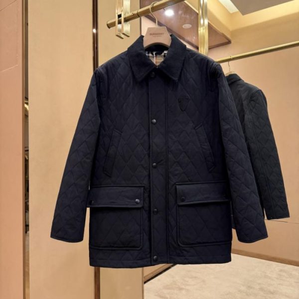 designer,replica,clothing,fake,1:1,lv,luxury,high quality Burberry Black Quilted Nylon Barn Jacket with Patchwork Pockets (GZJAO)