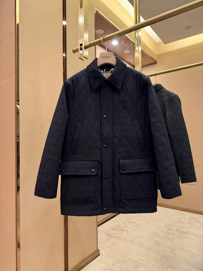 designer,replica,clothing,fake,1:1,lv,luxury,high quality Burberry Black Quilted Nylon Barn Jacket with Patchwork Pockets (GZJAO) designer,replica,clothing,fake,1:1,lv,luxury,high quality Burberry Black Quilted Nylon Barn Jacket with Patchwork Pockets (GZJAO)
