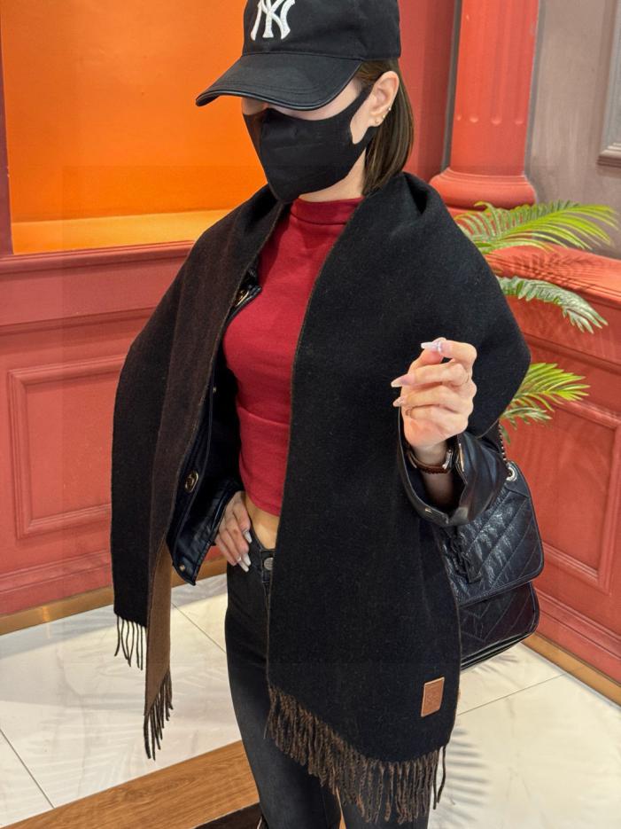 designer,replica,clothing,fake,1:1,lv,luxury,high quality Loewe Couple’s Large Scarf (D5WHM) designer,replica,clothing,fake,1:1,lv,luxury,high quality Loewe Couple’s Large Scarf (D5WHM)