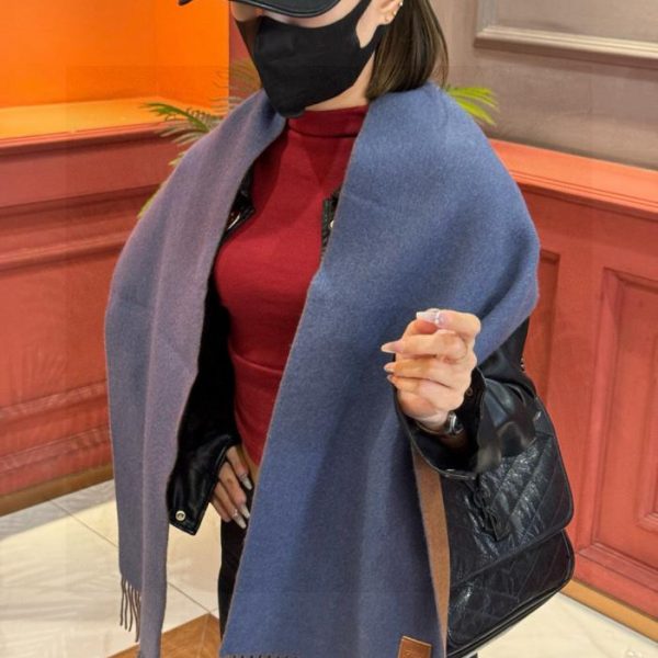 designer,replica,clothing,fake,1:1,lv,luxury,high quality Loewe Couple’s Large Scarf (XZGUE)