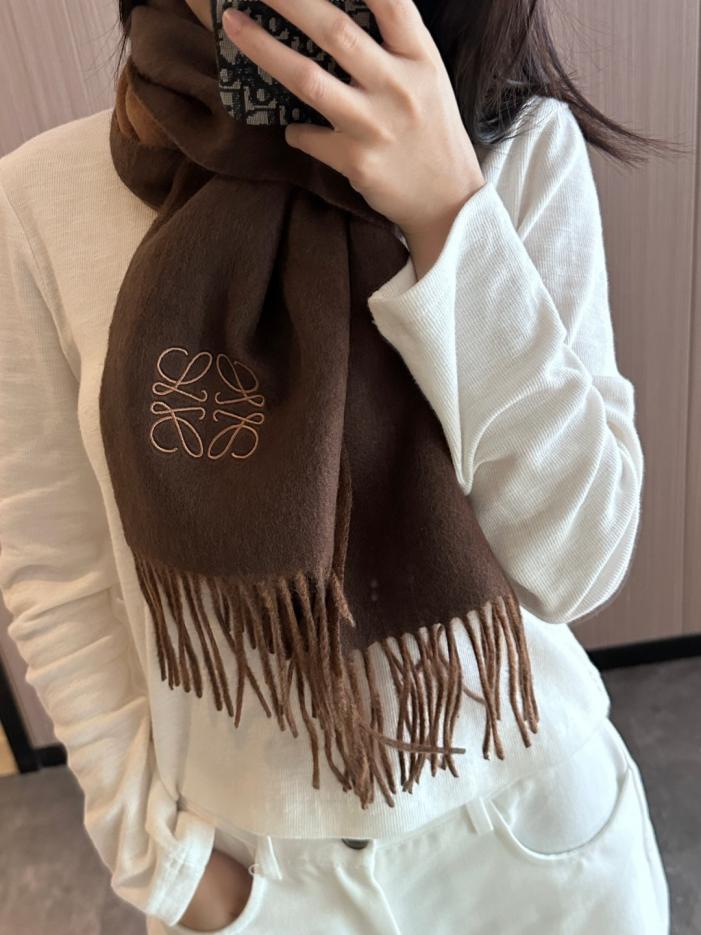 designer,replica,clothing,fake,1:1,lv,luxury,high quality Loewe Reversible Color-Blocked Feminine Scarf (TJHHM) designer,replica,clothing,fake,1:1,lv,luxury,high quality Loewe Reversible Color-Blocked Feminine Scarf (TJHHM)