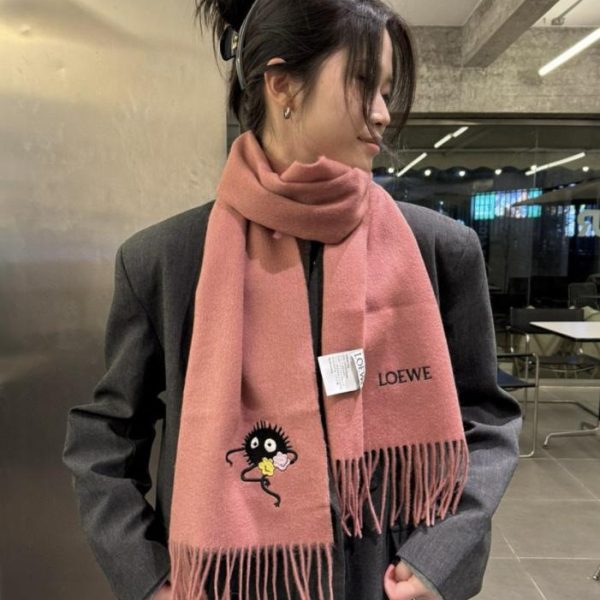 designer,replica,clothing,fake,1:1,lv,luxury,high quality Loewe’s new Little Virus series (61HMB)