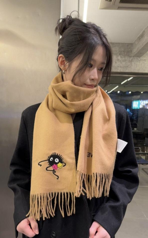 designer,replica,clothing,fake,1:1,lv,luxury,high quality Loewe’s new Little Virus series (ESH51) designer,replica,clothing,fake,1:1,lv,luxury,high quality Loewe’s new Little Virus series (ESH51)