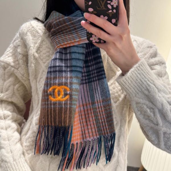 designer,replica,clothing,fake,1:1,lv,luxury,high quality CHANEL 100% Premium Cashmere Water Ripple Pattern Scarf (0E0Q5)