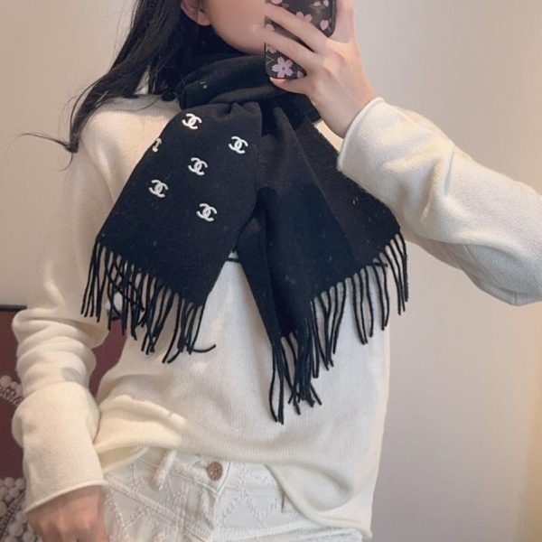 designer,replica,clothing,fake,1:1,lv,luxury,high quality CHANEL 100% Premium Cashmere Water Ripple Pattern Scarf (R1Q91)