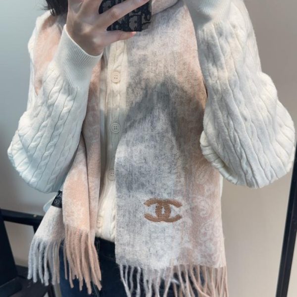 designer,replica,clothing,fake,1:1,lv,luxury,high quality CHANEL Feminine Scarf (N48C0)