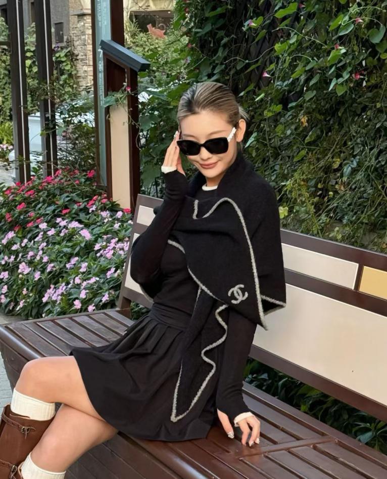 designer,replica,clothing,fake,1:1,lv,luxury,high quality CHANEL scarf (IDER9) designer,replica,clothing,fake,1:1,lv,luxury,high quality CHANEL scarf (IDER9)