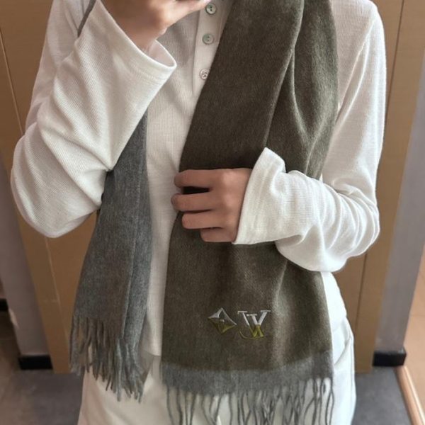 designer,replica,clothing,fake,1:1,lv,luxury,high quality LV scarf (V2CO0)