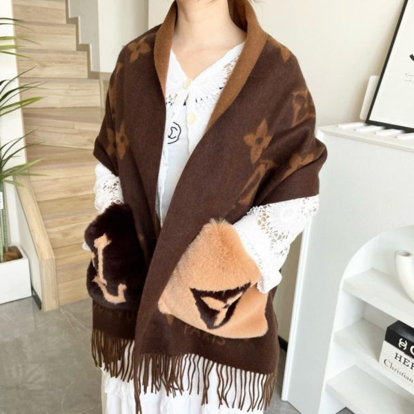 designer,replica,clothing,fake,1:1,lv,luxury,high quality New LV pocket cashmere long scarf/shawl (NLFQ8)