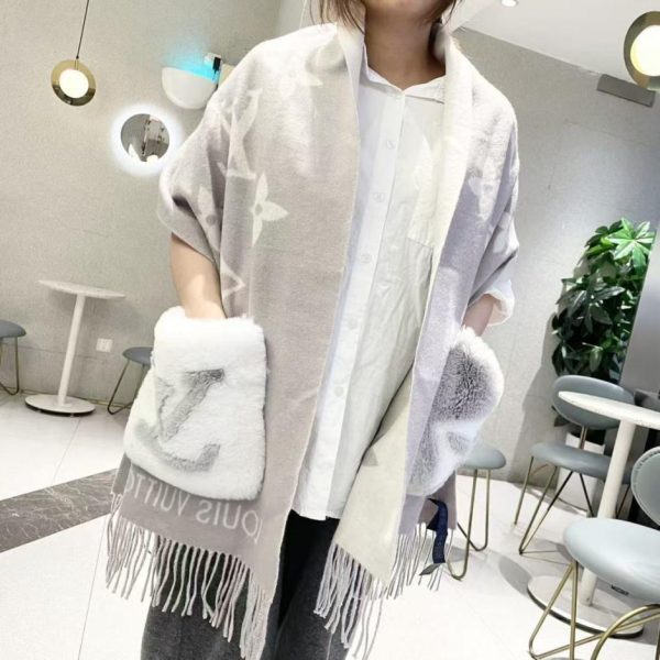 designer,replica,clothing,fake,1:1,lv,luxury,high quality New LV pocket cashmere long scarf/shawl (QLD9I)