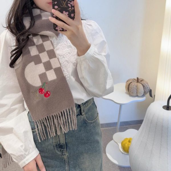designer,replica,clothing,fake,1:1,lv,luxury,high quality LV Cherry Scarf (H28N3)