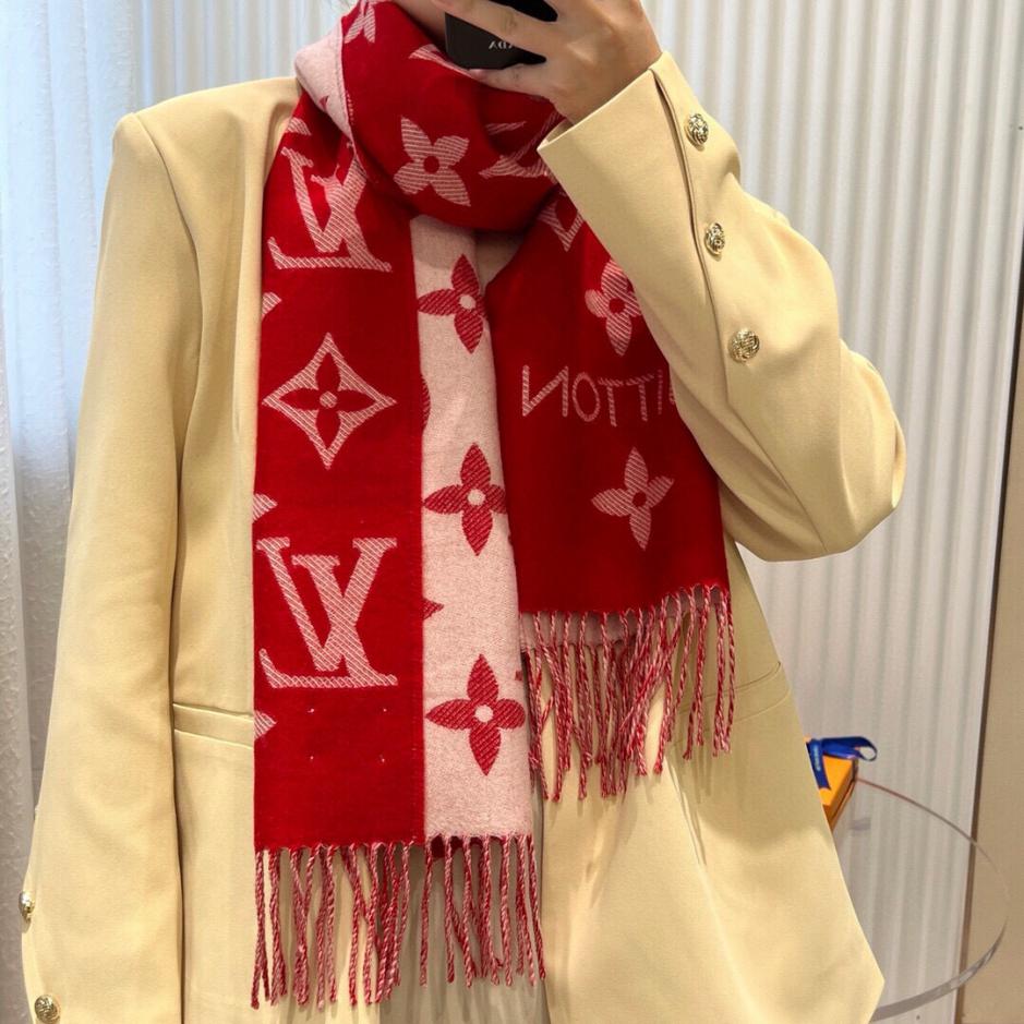 designer,replica,clothing,fake,1:1,lv,luxury,high quality LV light pink and white color-blocked scarf, LVEssential scarf (8DFL2) designer,replica,clothing,fake,1:1,lv,luxury,high quality LV light pink and white color-blocked scarf, LVEssential scarf (8DFL2)