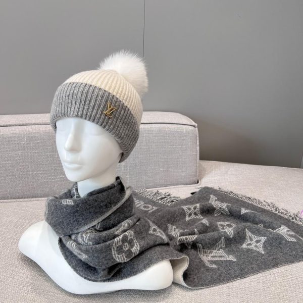 designer,replica,clothing,fake,1:1,lv,luxury,high quality Louis Vitton, MNG Shadow Scarf, Grey (91N8N)