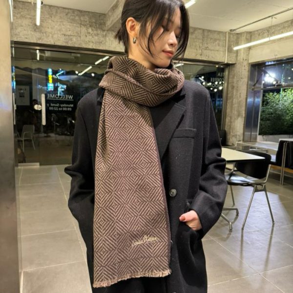 designer,replica,clothing,fake,1:1,lv,luxury,high quality LV Damier scarf (GNH70)