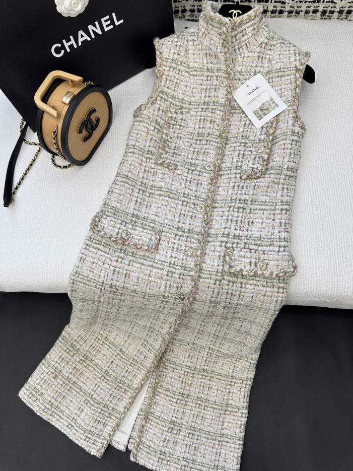 designer,replica,clothing,fake,1:1,lv,luxury,high quality Extra-long, high-end custom-made sleeveless elegant long dress, perfect for sophisticated socialites to rock the streets (KRSHB) designer,replica,clothing,fake,1:1,lv,luxury,high quality Extra-long, high-end custom-made sleeveless elegant long dress, perfect for sophisticated socialites to rock the streets (KRSHB)