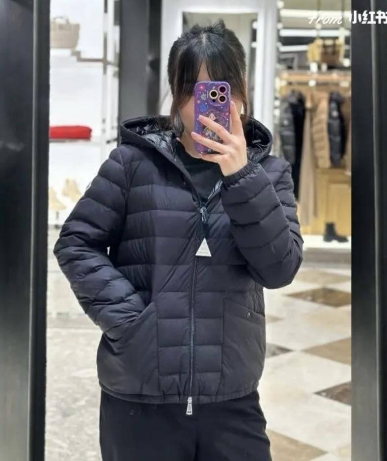 designer,replica,clothing,fake,1:1,lv,luxury,high quality Moncler Fall/Winter Newest Classic Lightweight Hooded Down Jacket (KEJL0) designer,replica,clothing,fake,1:1,lv,luxury,high quality Moncler Fall/Winter Newest Classic Lightweight Hooded Down Jacket (KEJL0)