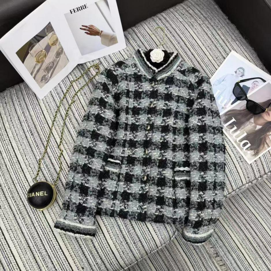 designer,replica,clothing,fake,1:1,lv,luxury,high quality Chanel’s new woven stand-collar dress jacket in imported coarse wool (UM4E9) designer,replica,clothing,fake,1:1,lv,luxury,high quality Chanel’s new woven stand-collar dress jacket in imported coarse wool (UM4E9)