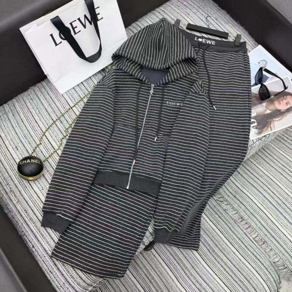 designer,replica,clothing,fake,1:1,lv,luxury,high quality LOEWE’s new striped hooded cardigan paired with elasticated wide-leg pants set (OM28Y) designer,replica,clothing,fake,1:1,lv,luxury,high quality LOEWE’s new striped hooded cardigan paired with elasticated wide-leg pants set (OM28Y)