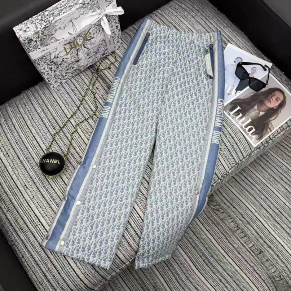 designer,replica,clothing,fake,1:1,lv,luxury,high quality Dior’s new jacquard oblique women’s ski straight-leg pants (YI0SA) designer,replica,clothing,fake,1:1,lv,luxury,high quality Dior’s new jacquard oblique women’s ski straight-leg pants (YI0SA)