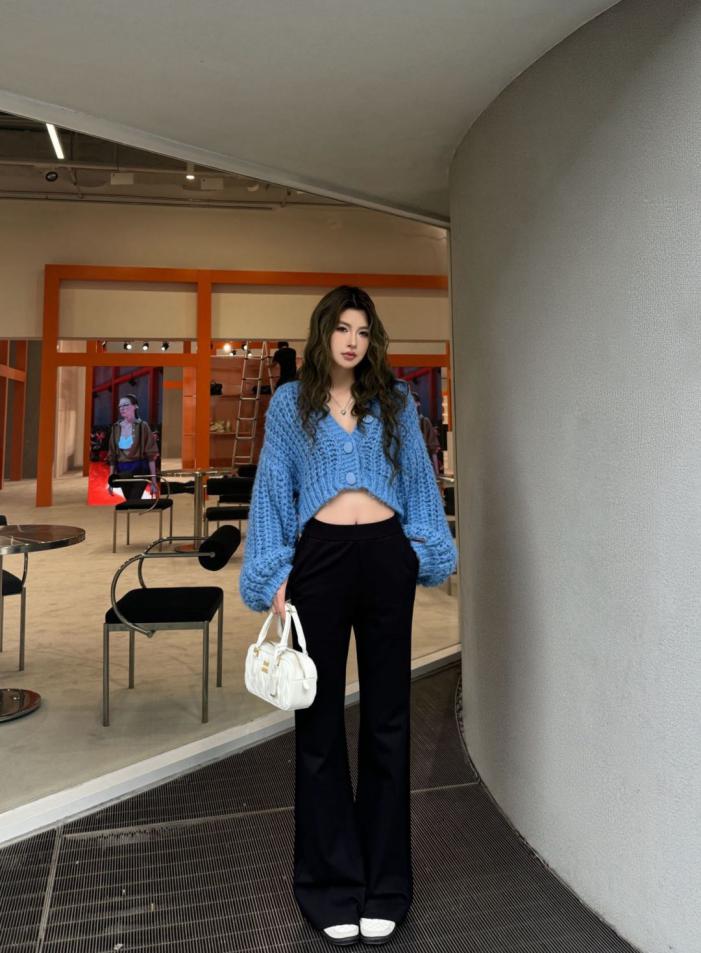 designer,replica,clothing,fake,1:1,lv,luxury,high quality Saint Laurent flared casual trousers (IEBVG) designer,replica,clothing,fake,1:1,lv,luxury,high quality Saint Laurent flared casual trousers (IEBVG)