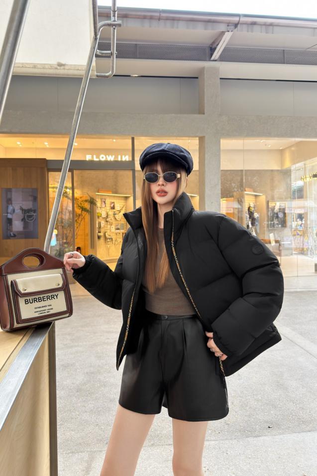 designer,replica,clothing,fake,1:1,lv,luxury,high quality Burberry classic plaid down jacket (HB4U0) designer,replica,clothing,fake,1:1,lv,luxury,high quality Burberry classic plaid down jacket (HB4U0)