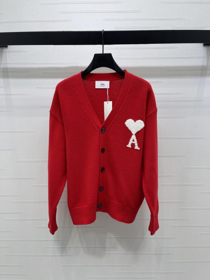 designer,replica,clothing,fake,1:1,lv,luxury,high quality Ami’s latest Fall/Winter collection: Color-blocked heart-shaped crochet V-neck knit long-sleeved cardigan (90NH2) designer,replica,clothing,fake,1:1,lv,luxury,high quality Ami’s latest Fall/Winter collection: Color-blocked heart-shaped crochet V-neck knit long-sleeved cardigan (90NH2)
