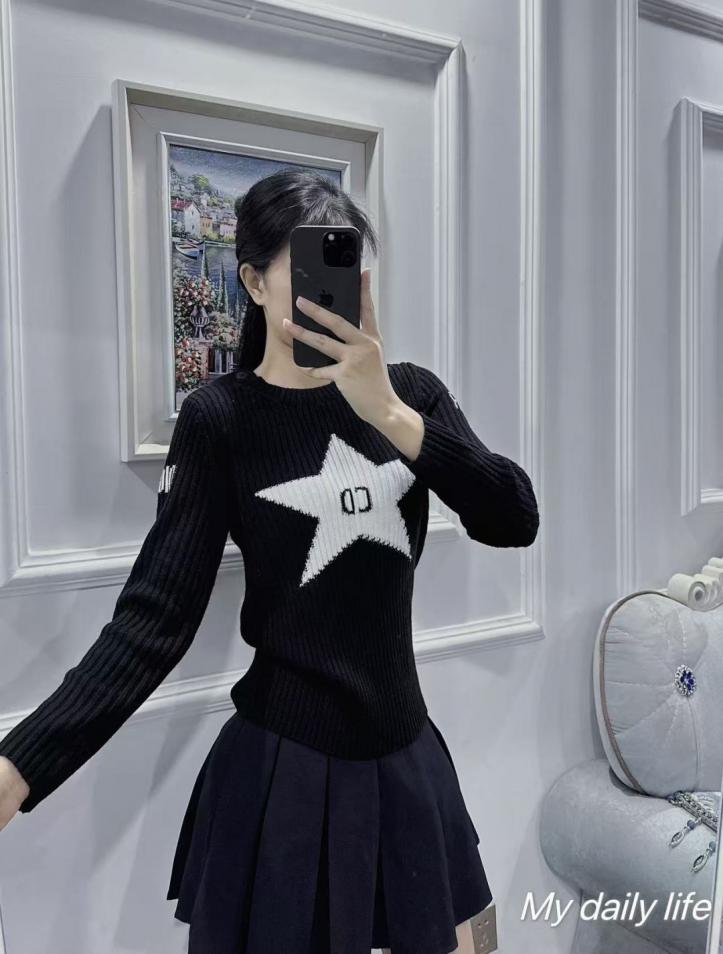 designer,replica,clothing,fake,1:1,lv,luxury,high quality Dior’s latest Fall/Winter collection: Star-patterned crew neck knit long-sleeved top (BSV39) designer,replica,clothing,fake,1:1,lv,luxury,high quality Dior’s latest Fall/Winter collection: Star-patterned crew neck knit long-sleeved top (BSV39)
