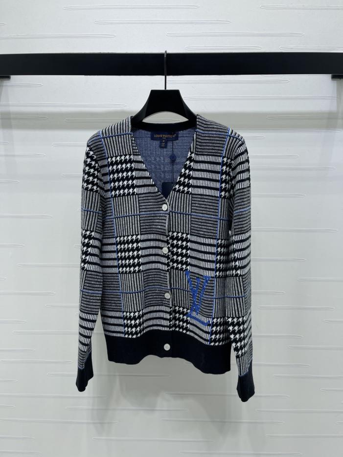 designer,replica,clothing,fake,1:1,lv,luxury,high quality LOUIS VUITTON Fall/Winter Newest Collection: Houndstooth V-neck Long-sleeved Cardigan (XMM3Z) designer,replica,clothing,fake,1:1,lv,luxury,high quality LOUIS VUITTON Fall/Winter Newest Collection: Houndstooth V-neck Long-sleeved Cardigan (XMM3Z)