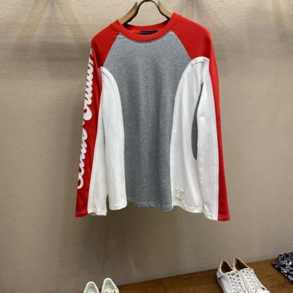 designer,replica,clothing,fake,1:1,lv,luxury,high quality Louis Vuitton Fall/Winter Ski Collection Long-Sleeve T-Shirt (MYUS1)