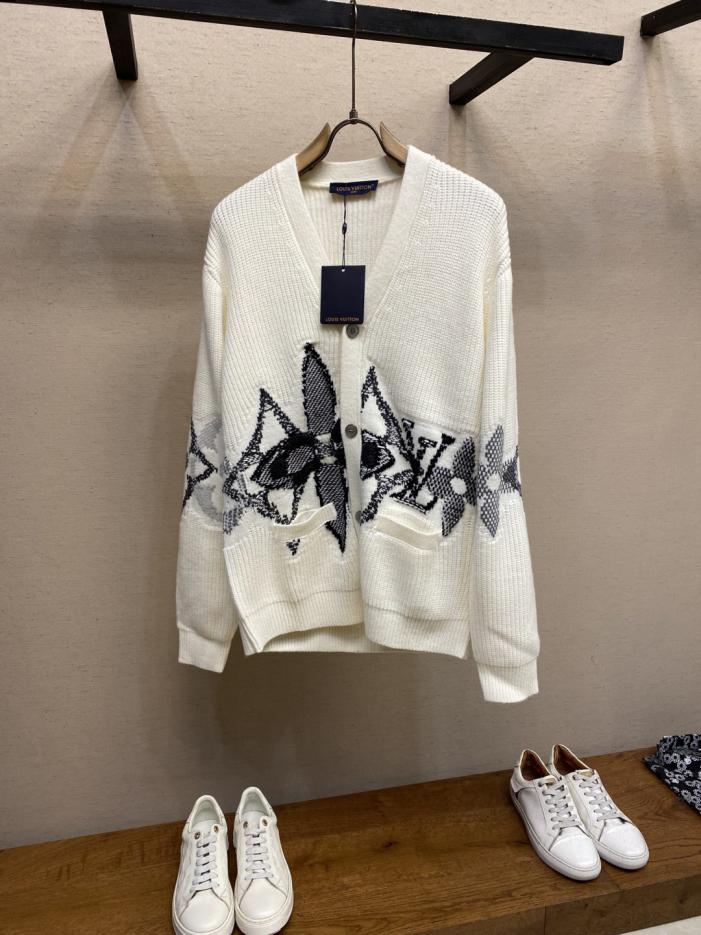 designer,replica,clothing,fake,1:1,lv,luxury,high quality Louis Vuitton ZOGIR three-color knitted cardigan designer,replica,clothing,fake,1:1,lv,luxury,high quality Louis Vuitton ZOGIR three-color knitted cardigan