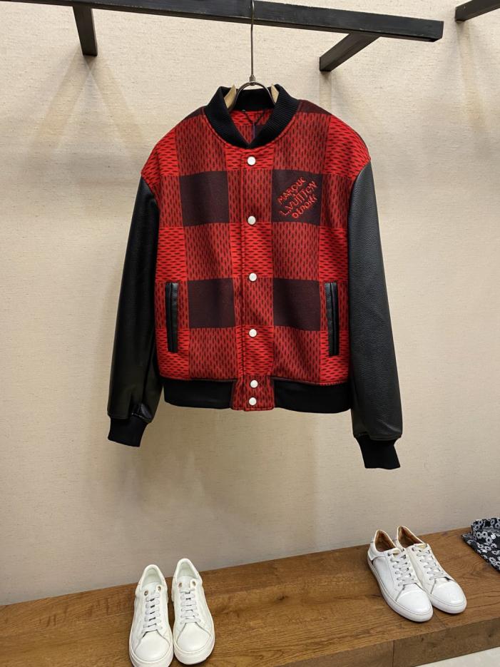 designer,replica,clothing,fake,1:1,lv,luxury,high quality LV FW25 Red Damier Checkered Leather Baseball Jacket (OIFDO) designer,replica,clothing,fake,1:1,lv,luxury,high quality LV FW25 Red Damier Checkered Leather Baseball Jacket (OIFDO)