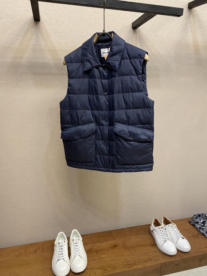 designer,replica,clothing,fake,1:1,lv,luxury,high quality Miu Miu Down-filled Vest with Turn-down Collar (L8DKF) designer,replica,clothing,fake,1:1,lv,luxury,high quality Miu Miu Down-filled Vest with Turn-down Collar (L8DKF)