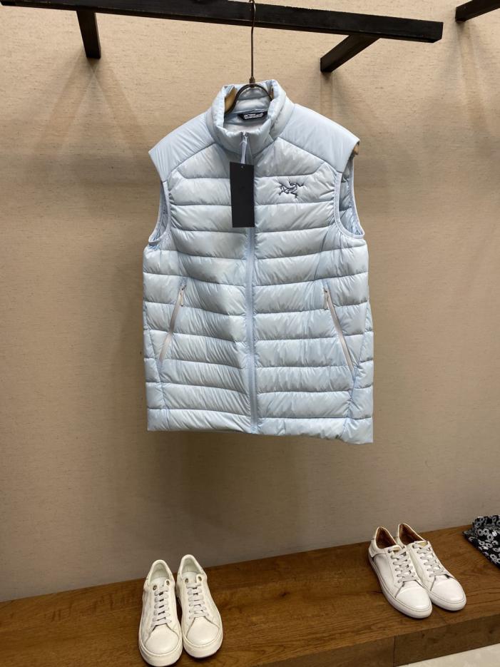designer,replica,clothing,fake,1:1,lv,luxury,high quality PArctery Cerium Vest Ribs Vest (OL66H) designer,replica,clothing,fake,1:1,lv,luxury,high quality PArctery Cerium Vest Ribs Vest (OL66H)