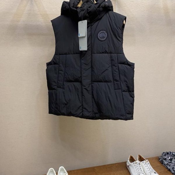 designer,replica,clothing,fake,1:1,lv,luxury,high quality PCanda Goose Logo Hooded Down Vest (G1NE8)