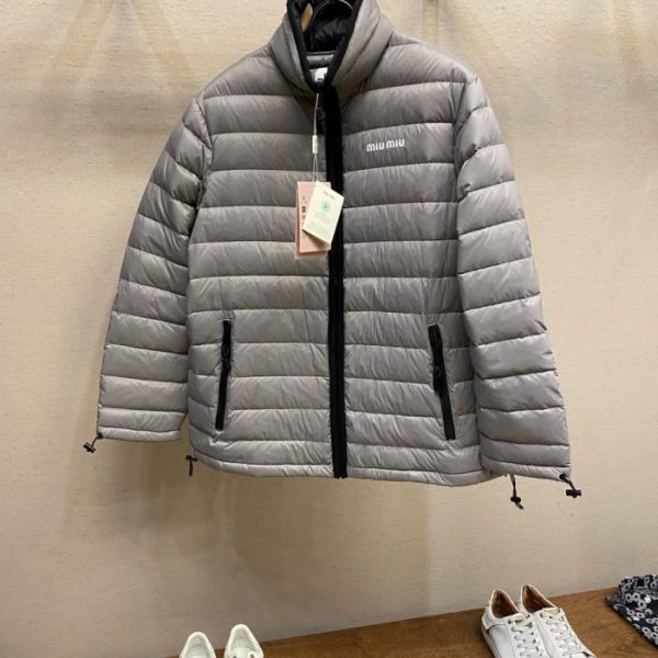 designer,replica,clothing,fake,1:1,lv,luxury,high quality Miu Miu ribbed stand-up collar down jacket, unisex style (I14Z7)
