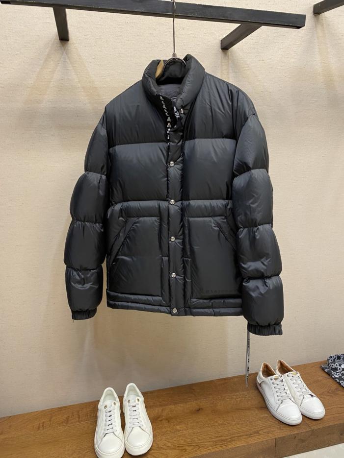 designer,replica,clothing,fake,1:1,lv,luxury,high quality MMJ, the pioneer of Japanese streetwear brand, offers puffer jackets (UKEA8). designer,replica,clothing,fake,1:1,lv,luxury,high quality MMJ, the pioneer of Japanese streetwear brand, offers puffer jackets (UKEA8).