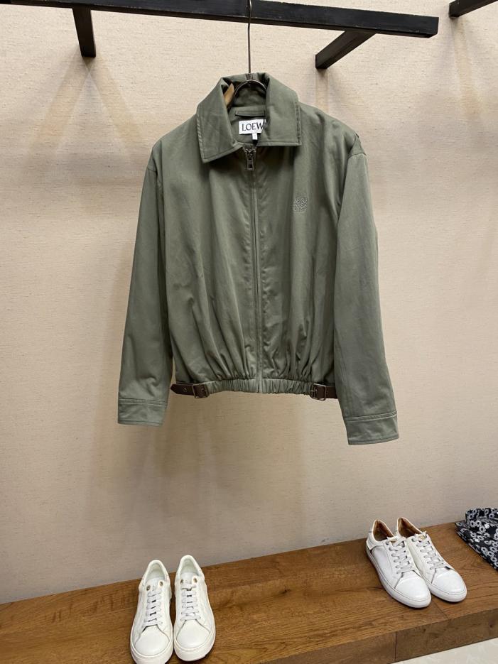 designer,replica,clothing,fake,1:1,lv,luxury,high quality Loewe Army Green Belt-Leg Collar Jacket (MAT4F) designer,replica,clothing,fake,1:1,lv,luxury,high quality Loewe Army Green Belt-Leg Collar Jacket (MAT4F)