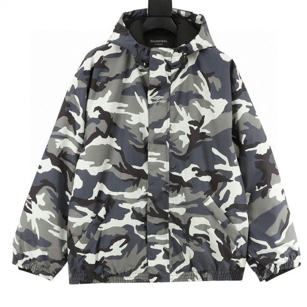 designer,replica,clothing,fake,1:1,lv,luxury,high quality Balenciaga 3B Ski Quilted Rain Jacket, Camouflage Hooded Ski Jacket (8F7C)